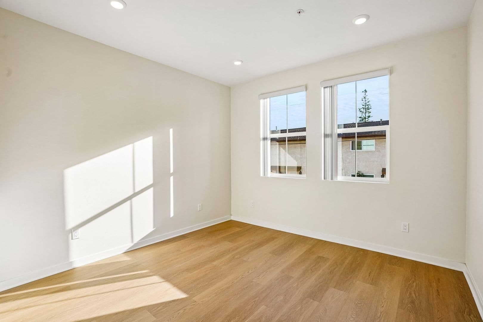 Covina Apartment: 1201-1205 W Badillo St.