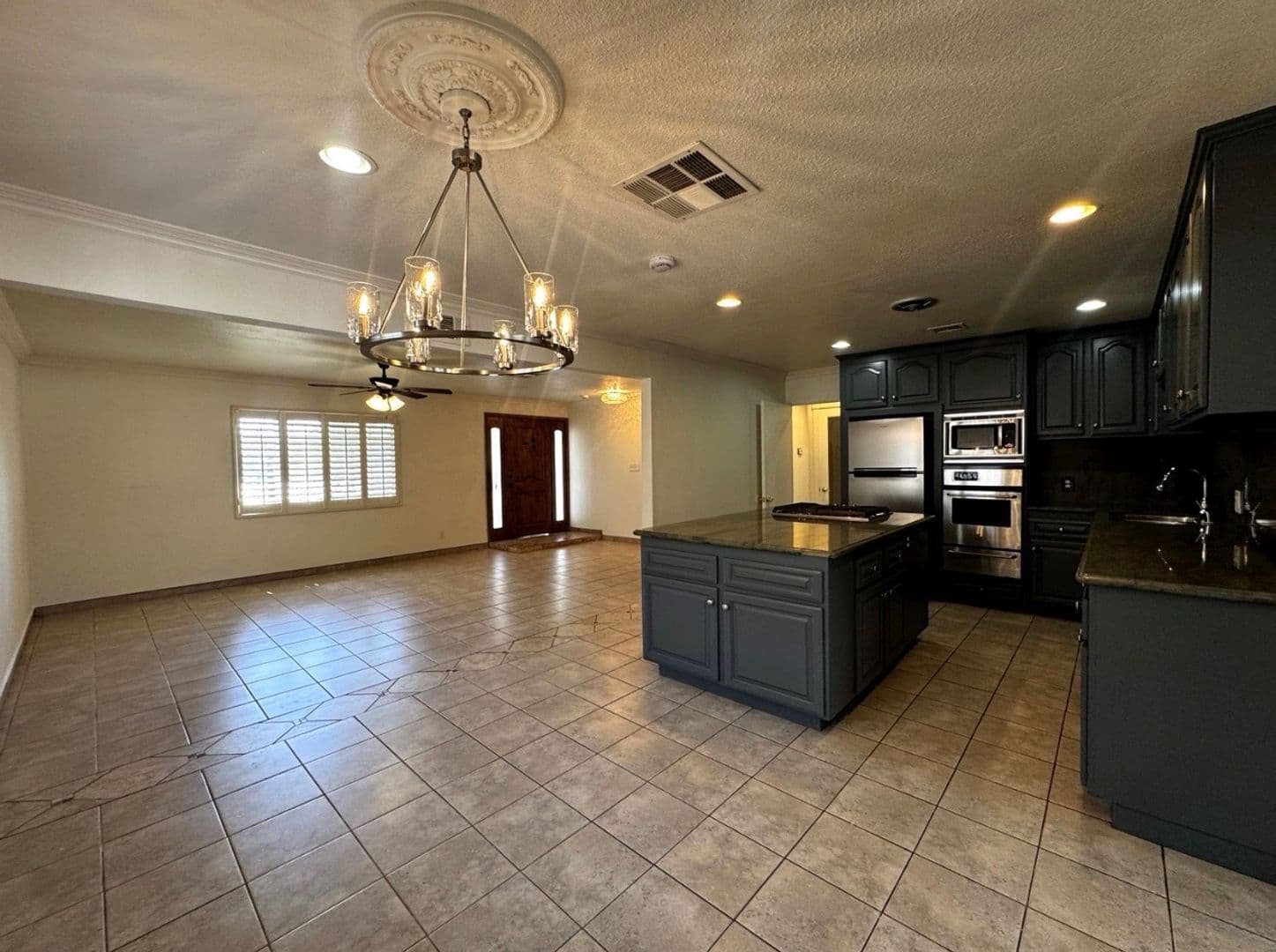 Glendora House: 211 W. Payson Street
