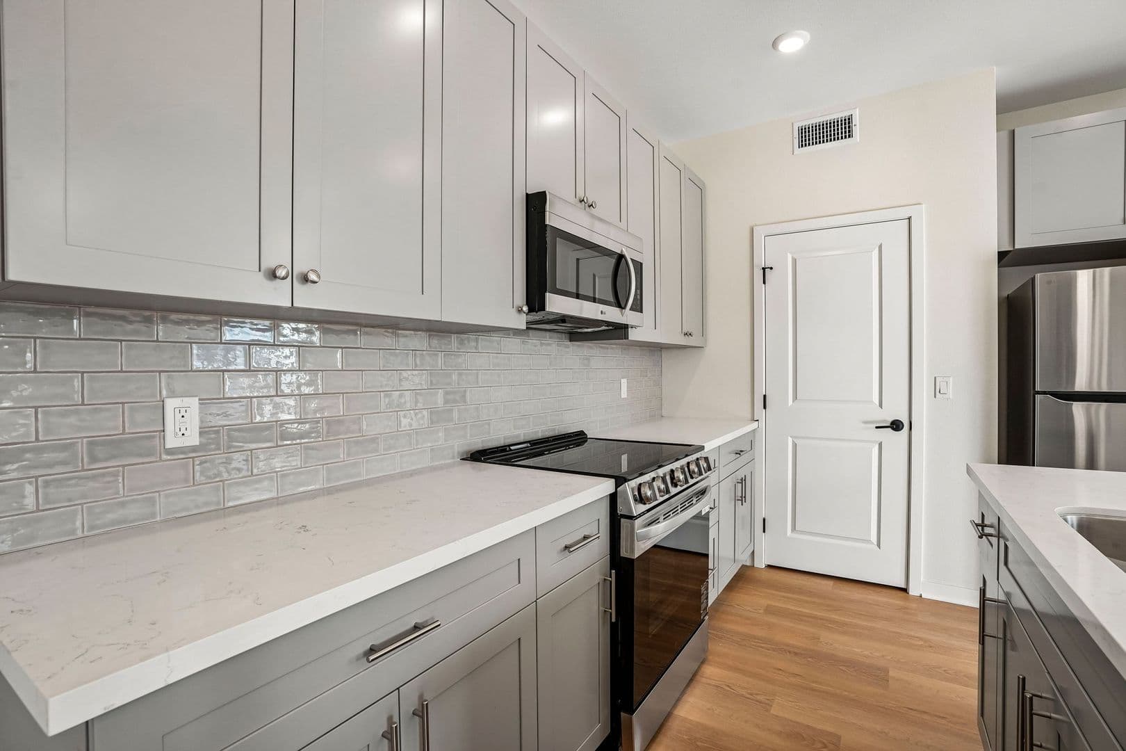 Covina Apartment: 1201-1205 W Badillo St.