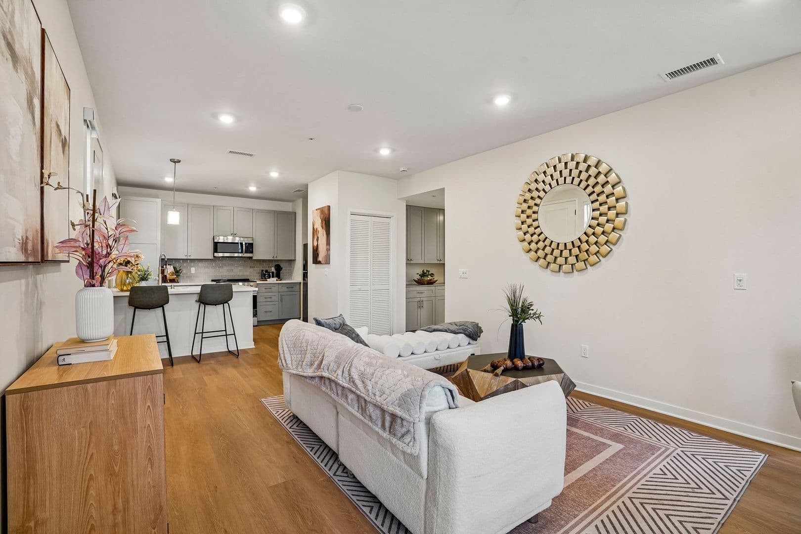 Covina Apartment: 1201-1205 W Badillo St.