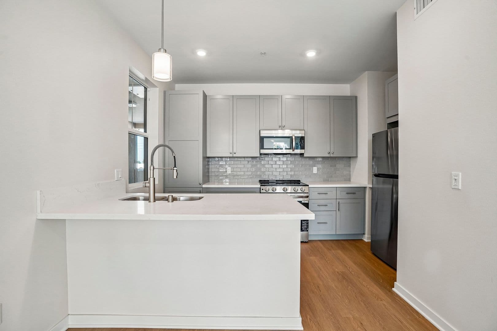 Covina Apartment: 1201-1205 W Badillo St.