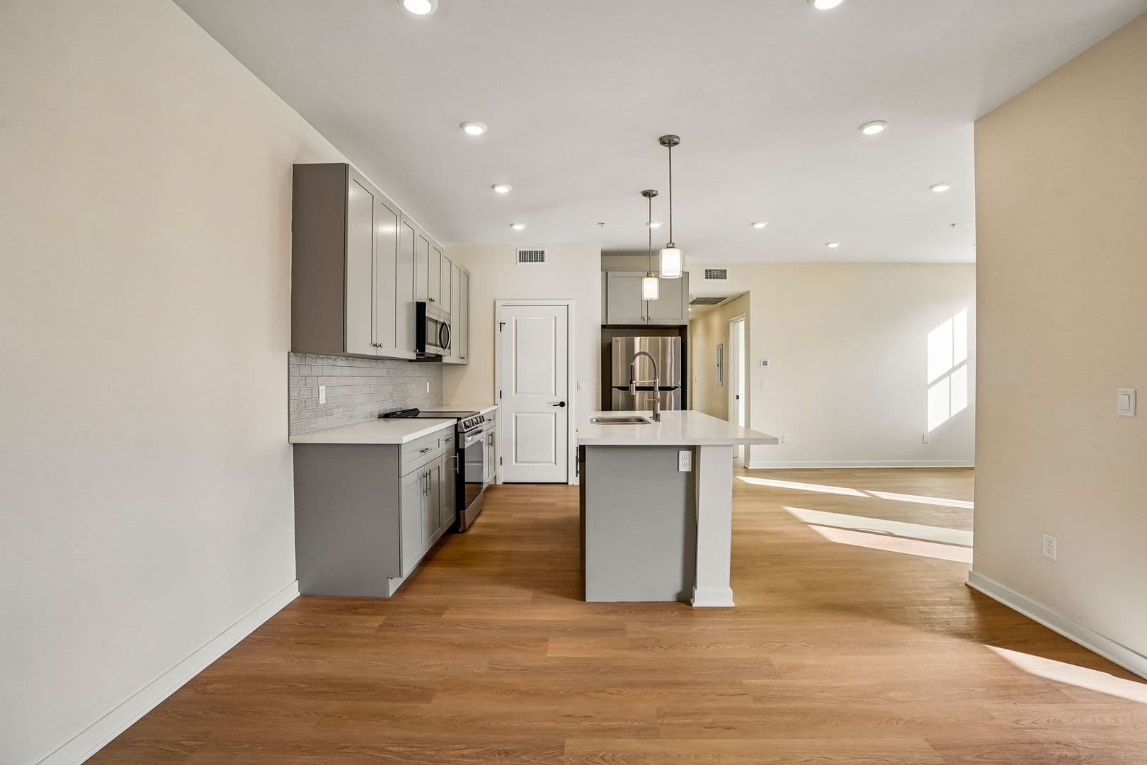 Covina Apartment: 1201-1205 W Badillo St.