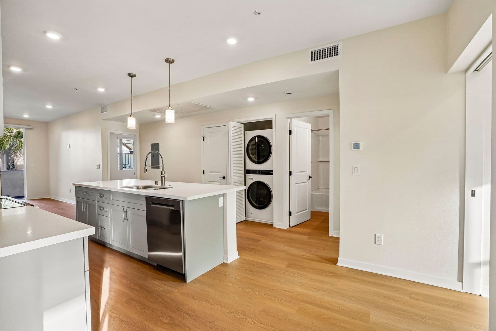 Covina Apartment: 1201-1205 W Badillo St.