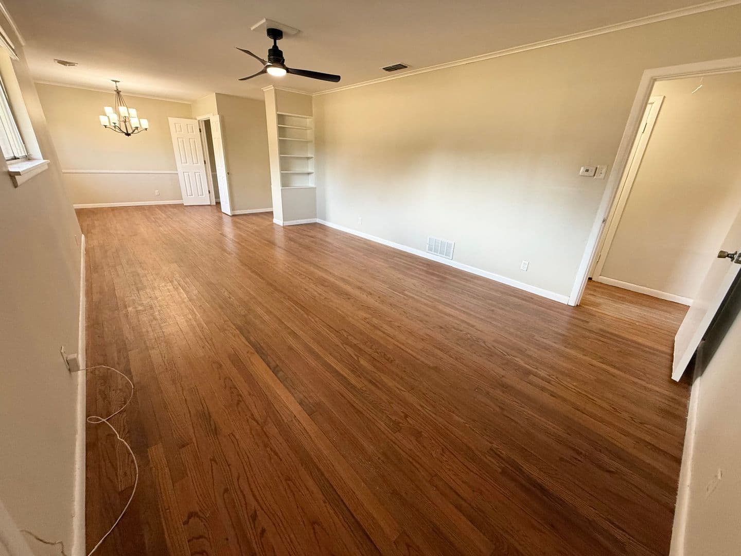 Tyler House: 2408 Hunter St