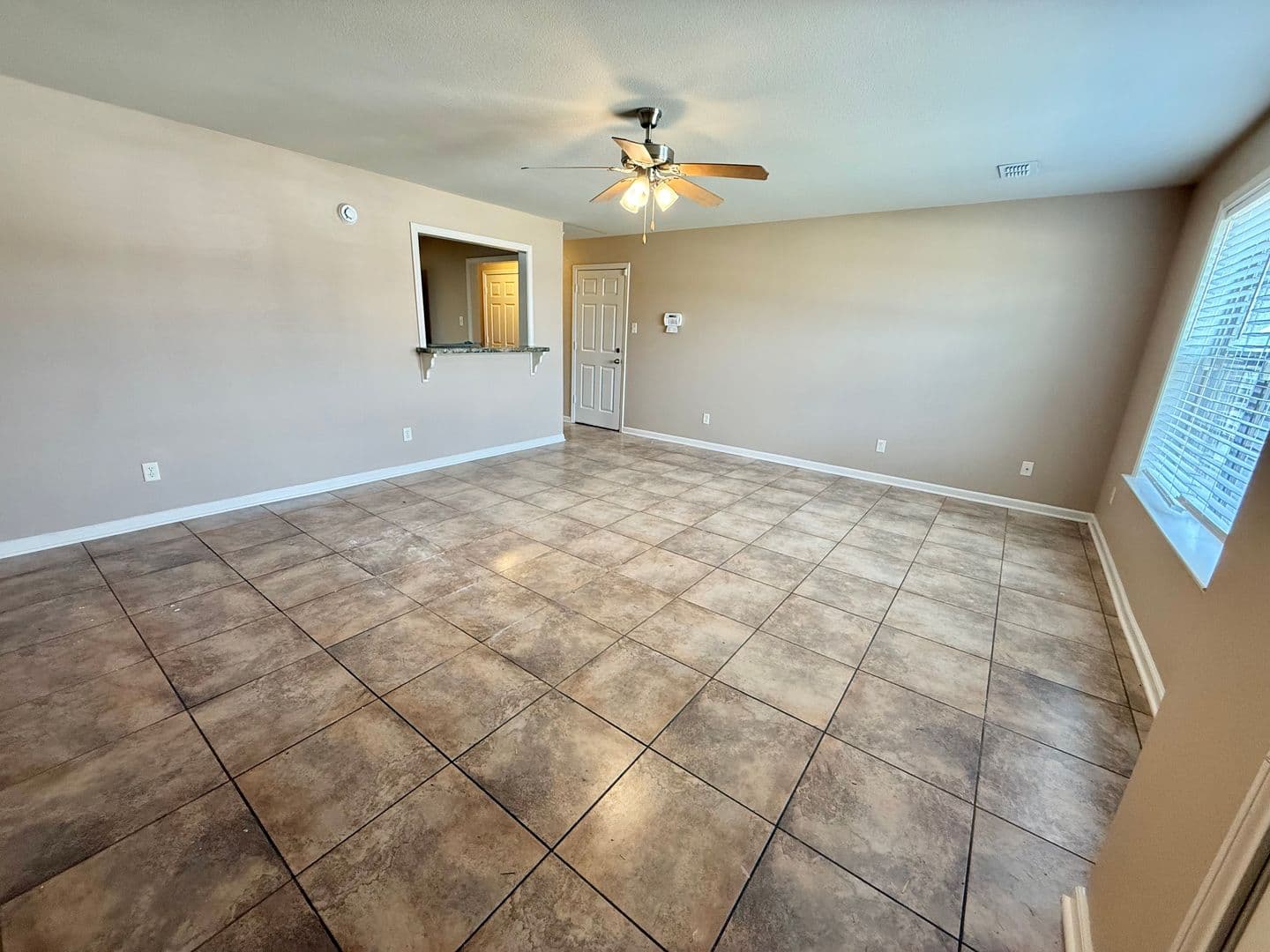 Tyler House: 339 Princess Place