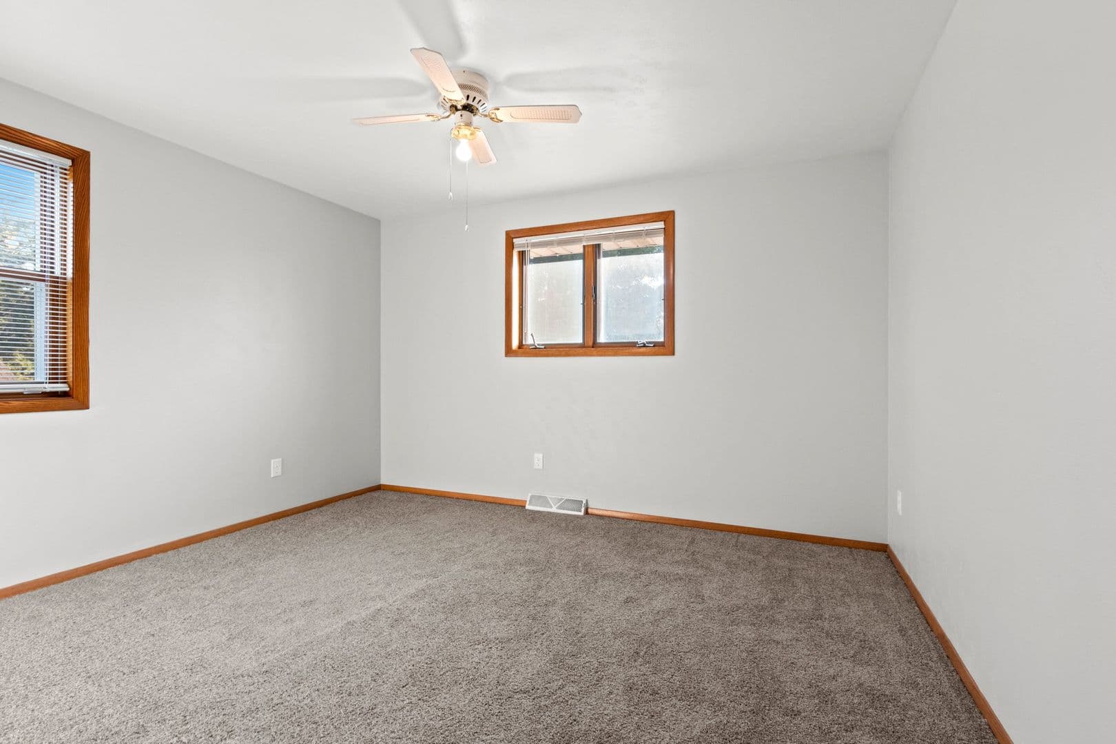 Ashwaubenon Townhome: 2378 Cedar Ridge