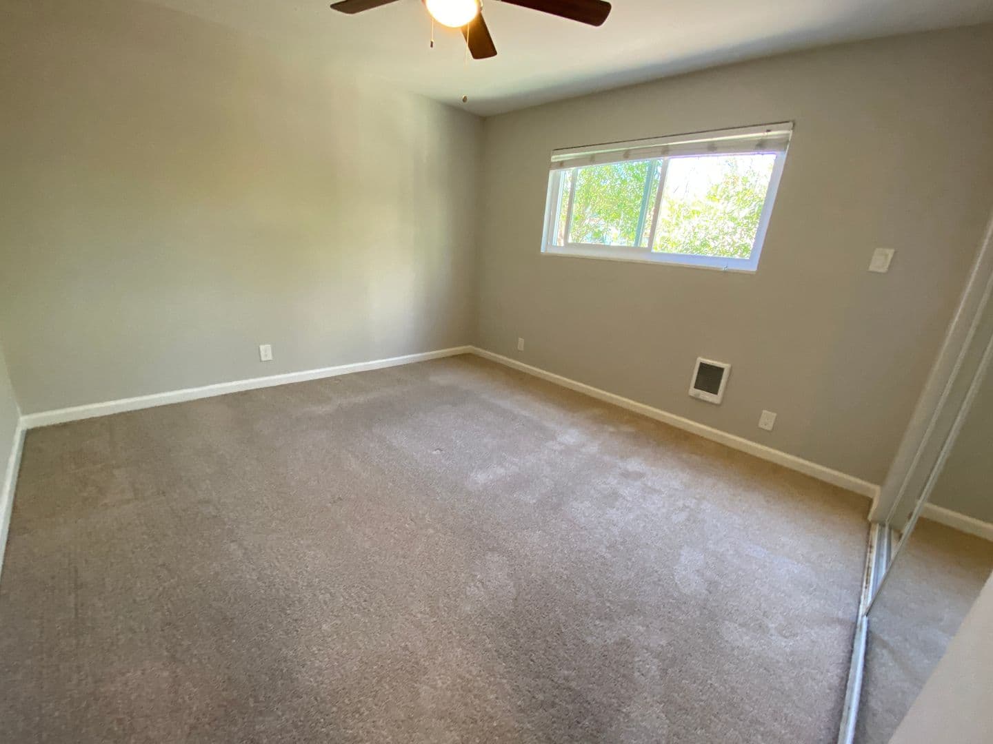 Castro Valley Apartment: 19972 Stanton Ave