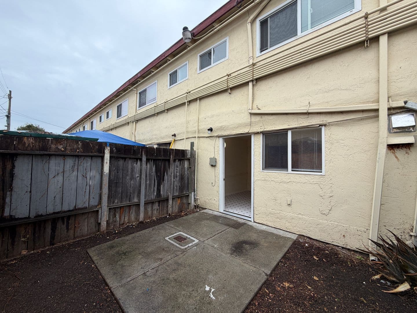 Hayward Apartment: 22189-22211 S Garden Ave