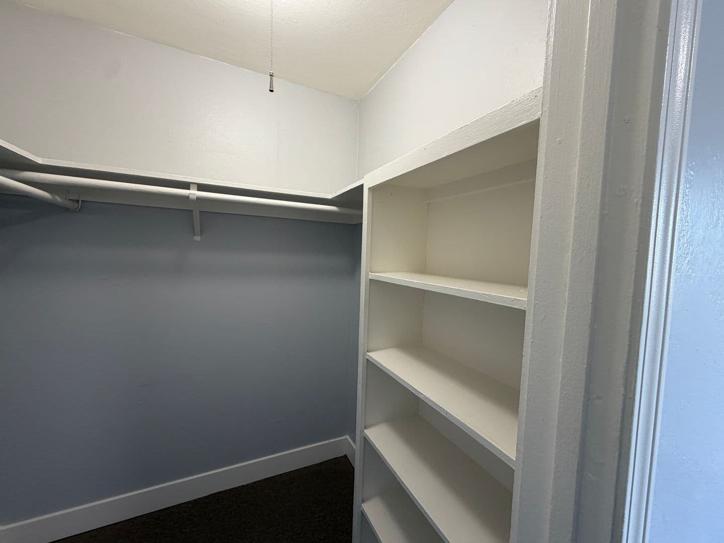 Oakland Apartment: 2530 35th Avenue
