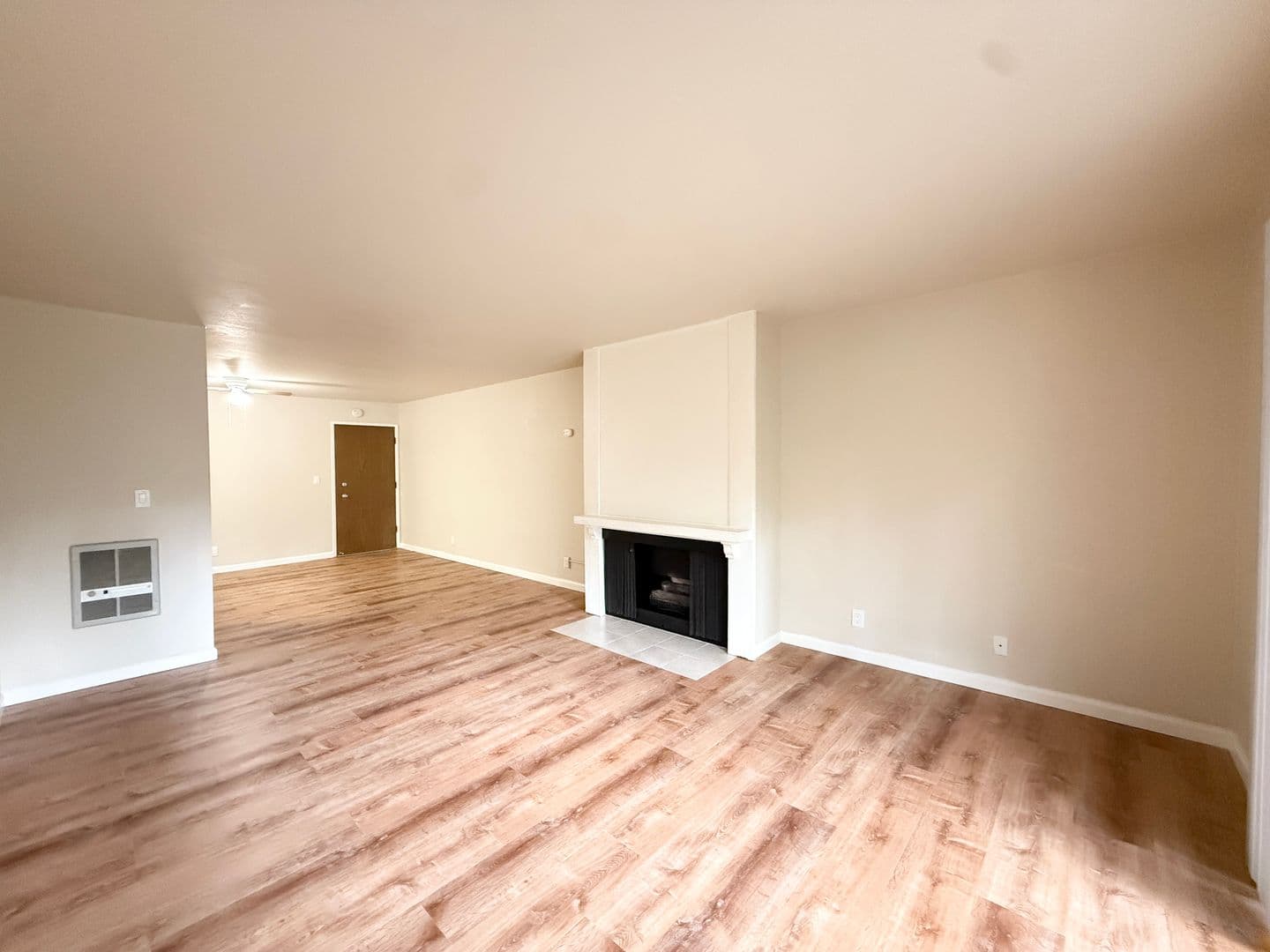 Castro Valley Apartment: 22120 Center St