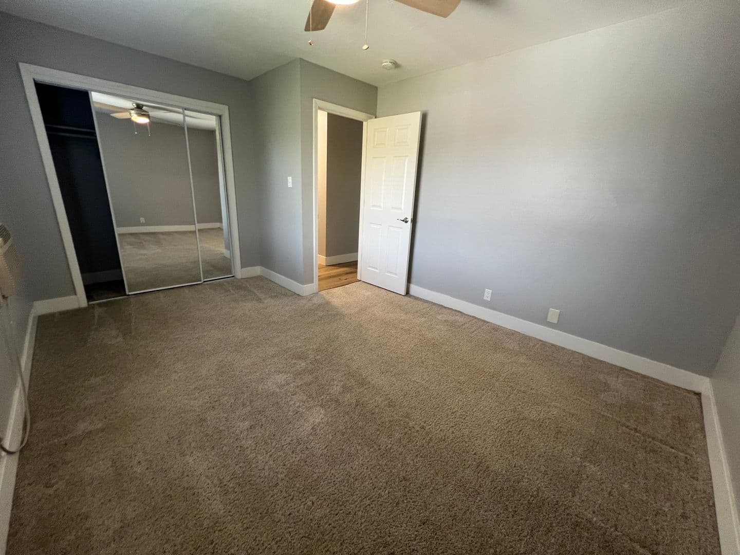 Sunnyvale Apartment: 524 E Maude Ave