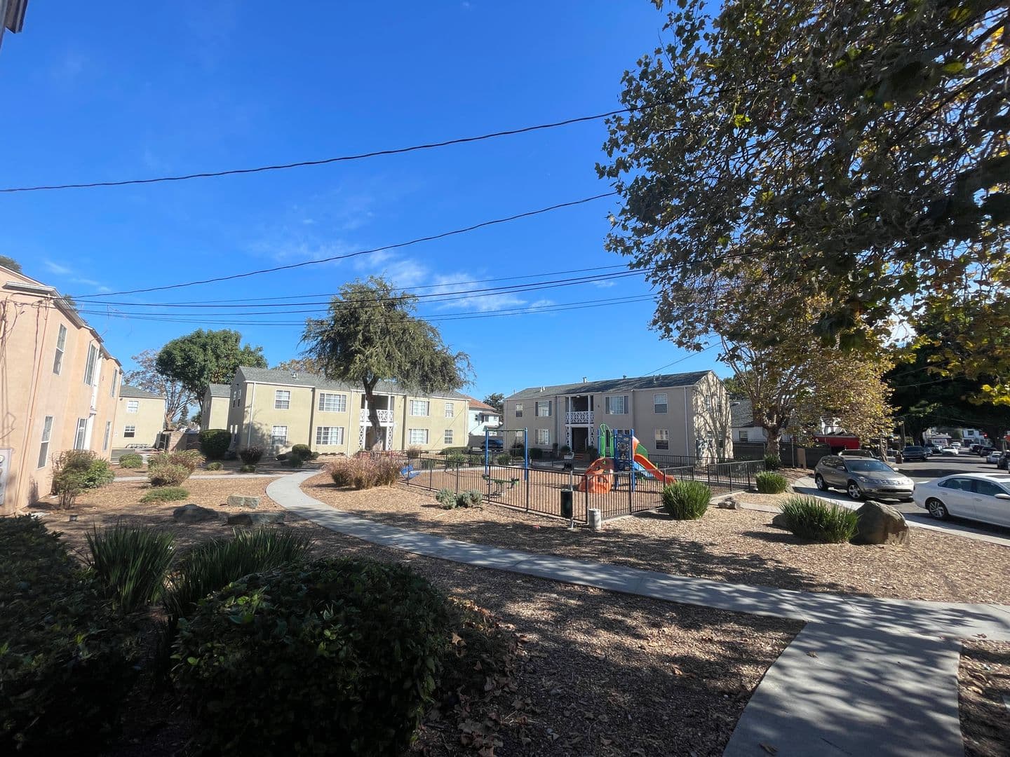 Oakland Apartment: 1256 99th Ave