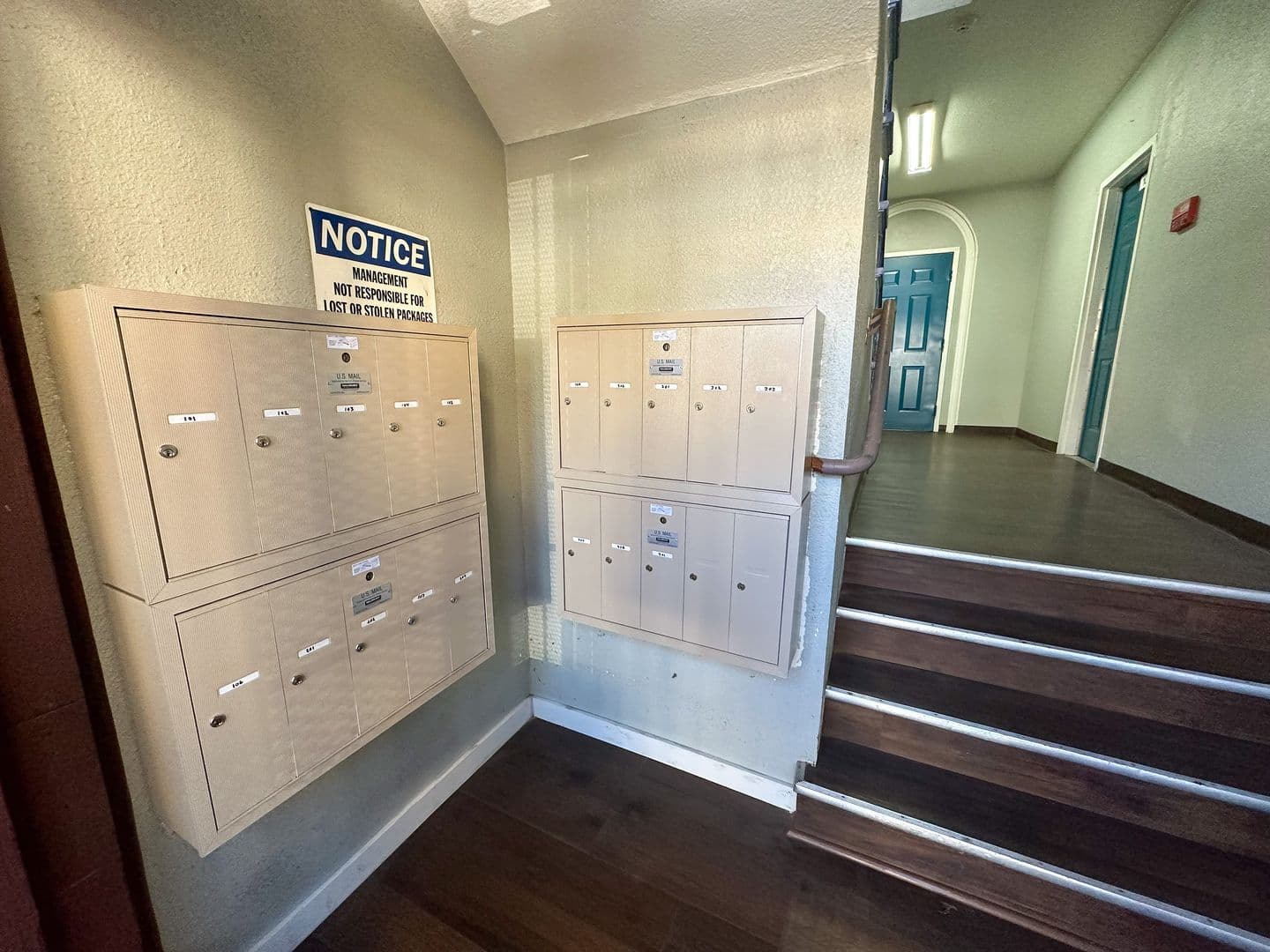Oakland Apartment: 629 East 19th Street