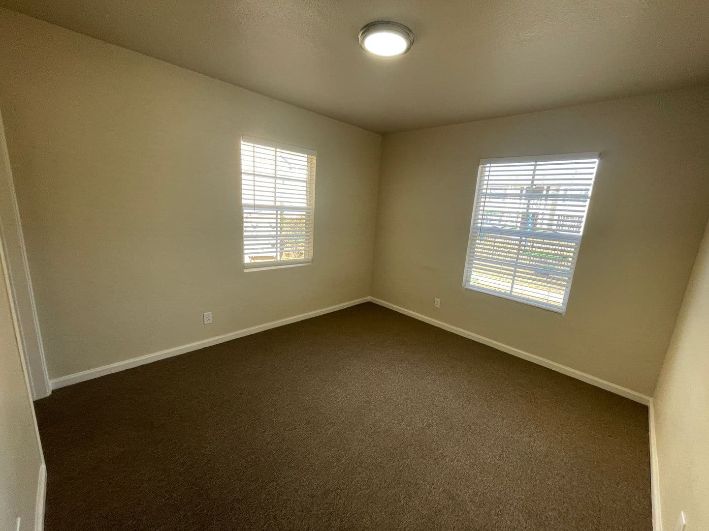 Oakland Apartment: 1256 99th Ave