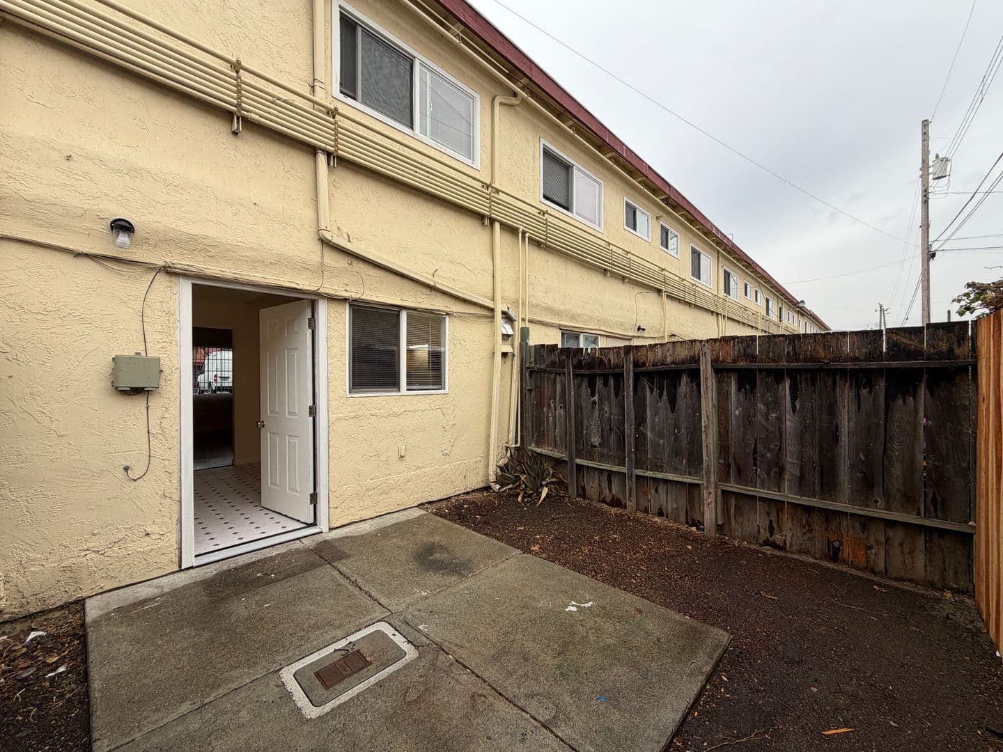 Hayward Apartment: 22189-22211 S Garden Ave