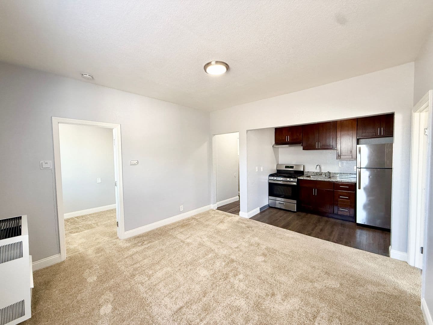 Oakland Apartment: 629 East 19th Street