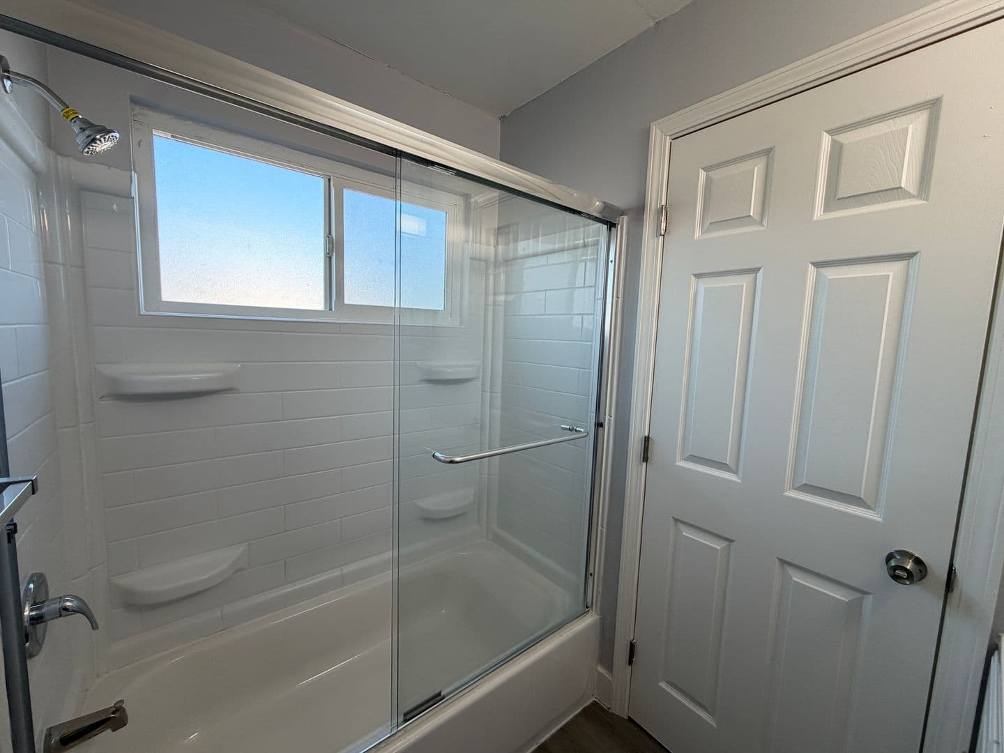 Oakland Apartment: 2530 35th Avenue