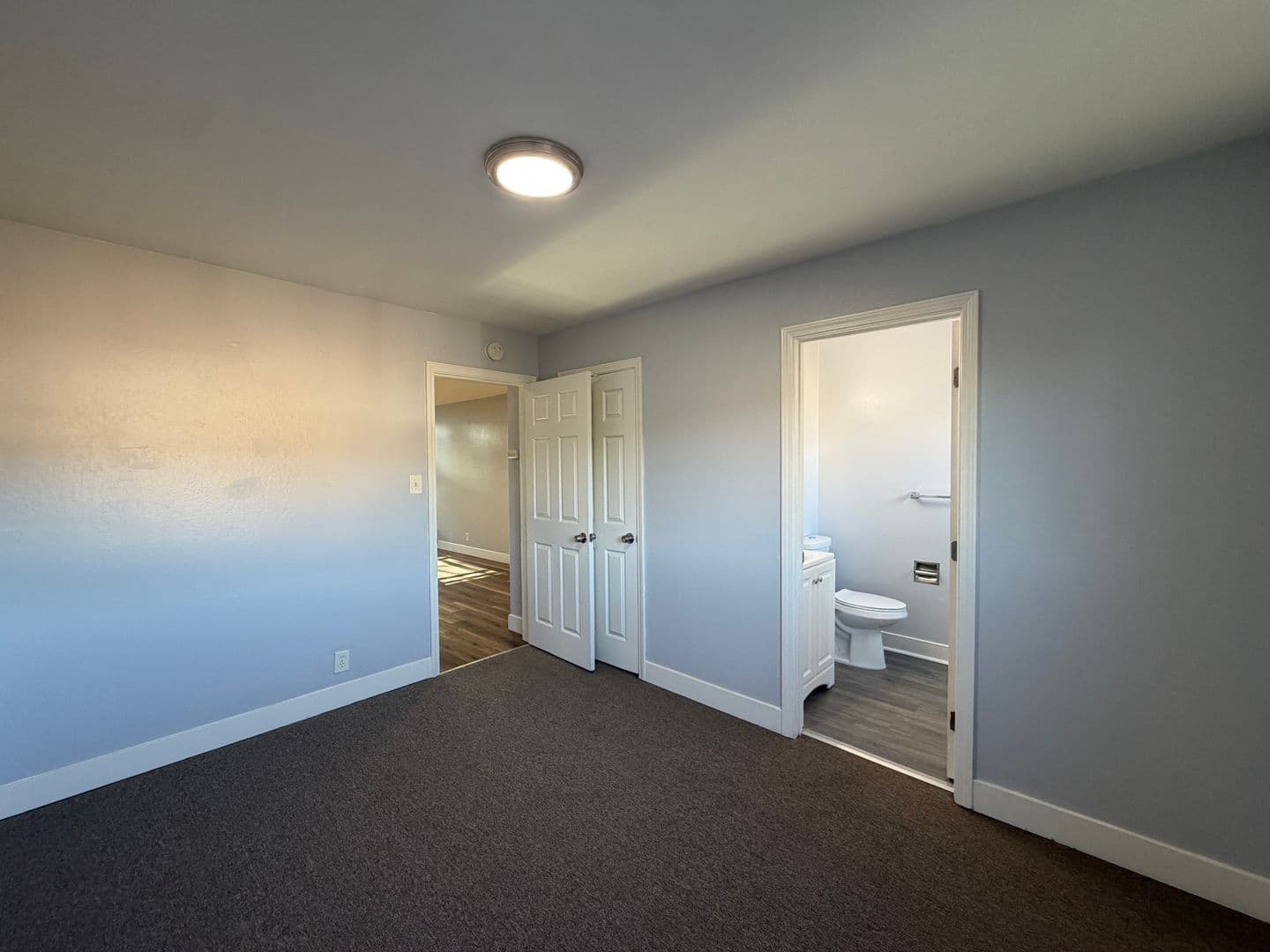 Oakland Apartment: 2530 35th Avenue