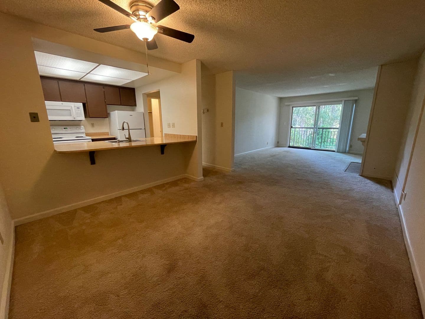 Castro Valley Apartment: 22120 Center St