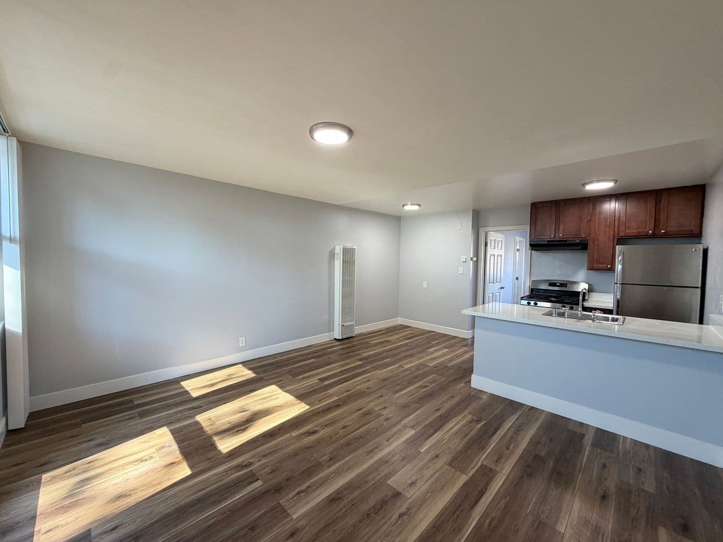 Oakland Apartment: 2530 35th Avenue