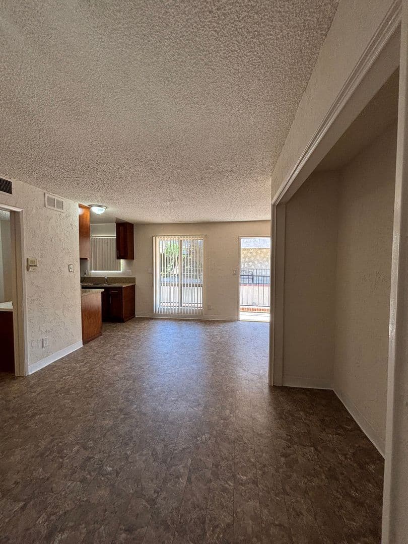 Torrance Apartment: 21910 S Western Ave