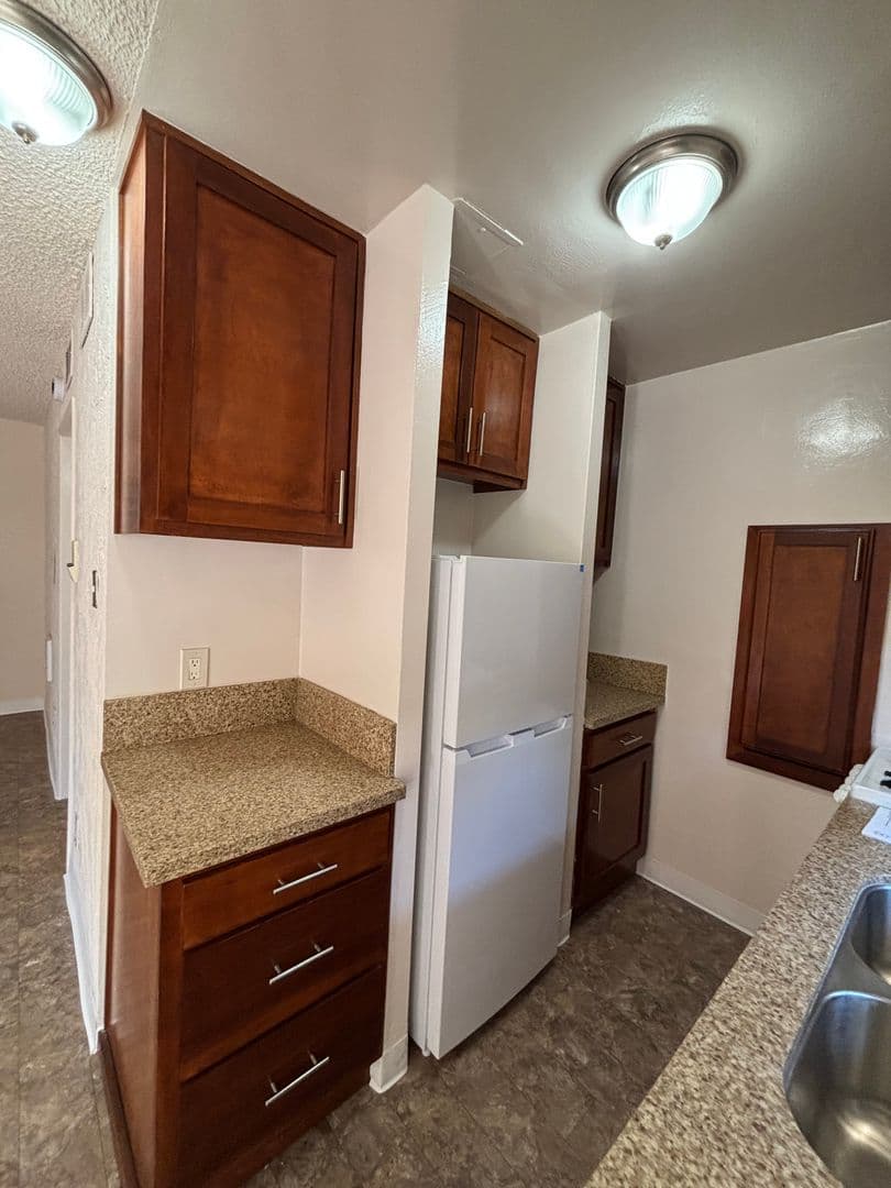Torrance Apartment: 21910 S Western Ave