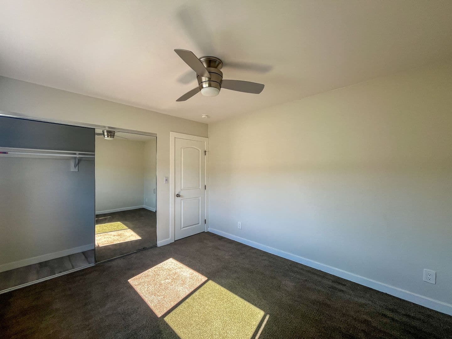 Torrance Apartment: 1549 W. 224th Street
