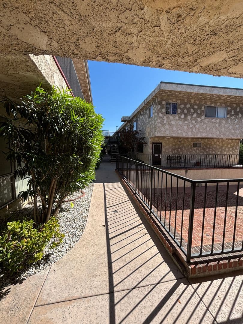 Torrance Apartment: 21910 S Western Ave