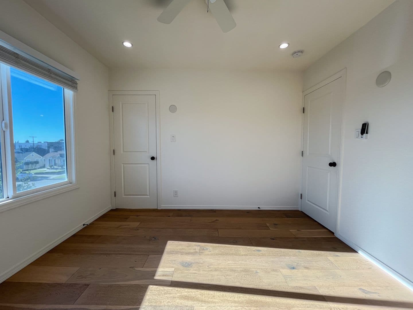 Los Angeles Apartment: 4135 W. 22nd Place