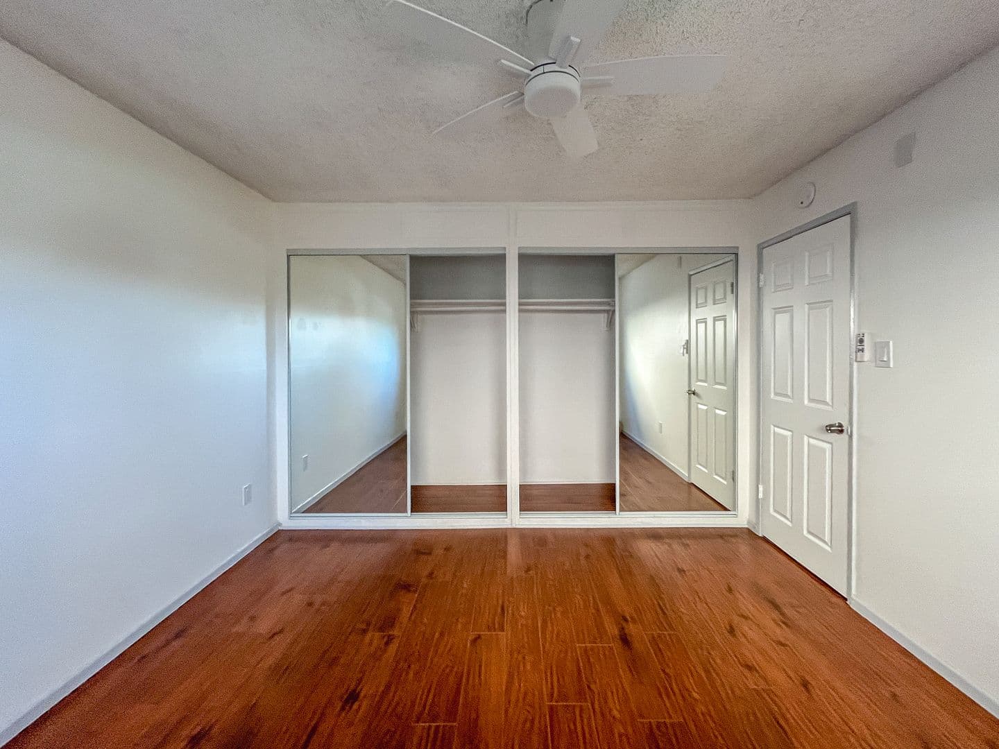 Wilmington Apartment: 1059 N. Wilmington Blvd.