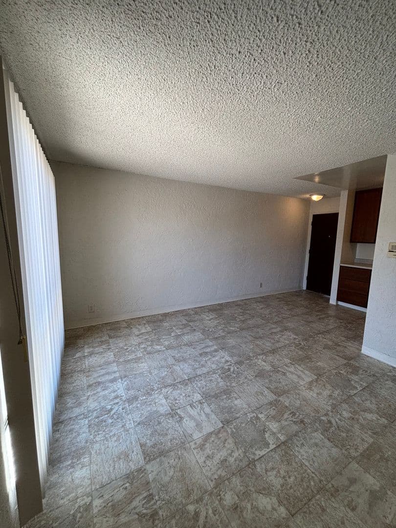 Torrance Apartment: 21910 S Western Ave