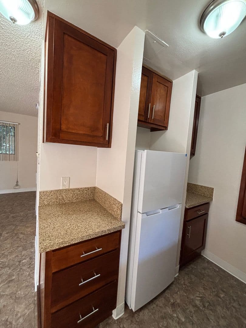 Torrance Apartment: 21910 S Western Ave