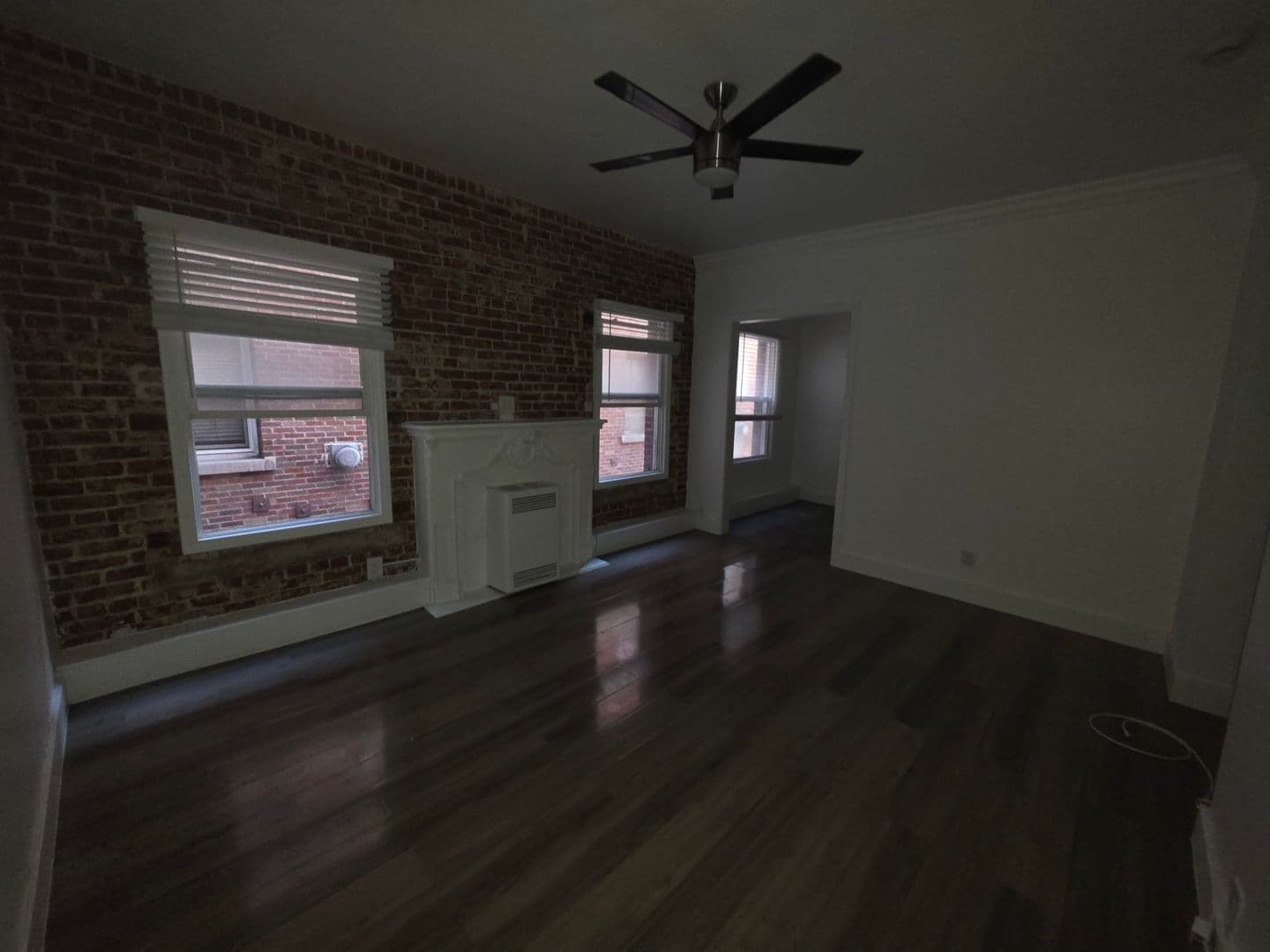 Los Angeles Apartment: 301-307 Rampart Blvd