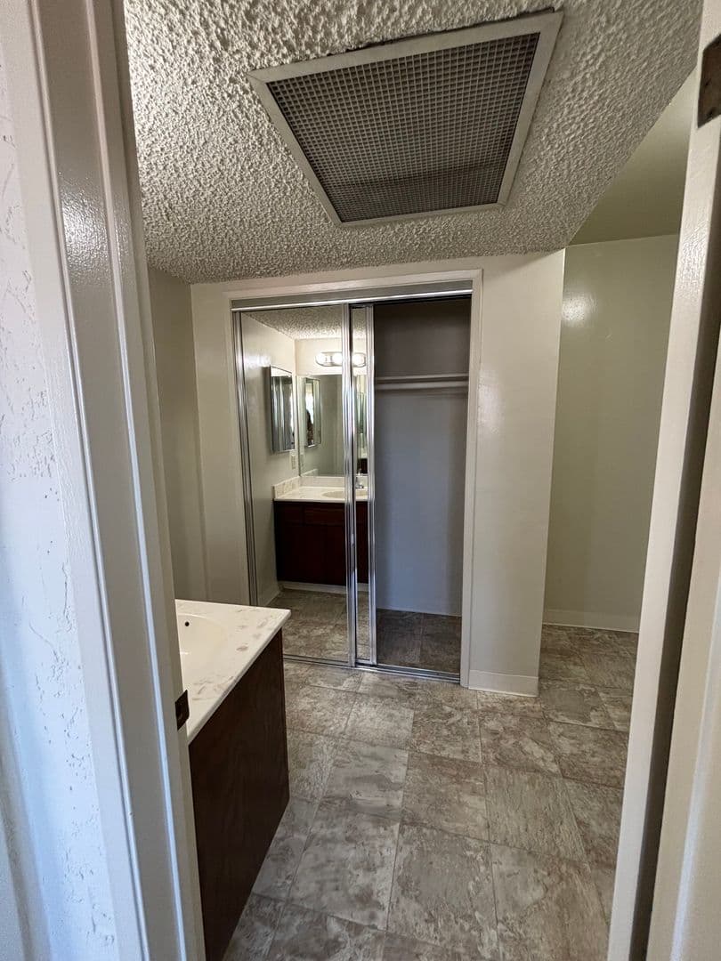 Torrance Apartment: 21910 S Western Ave