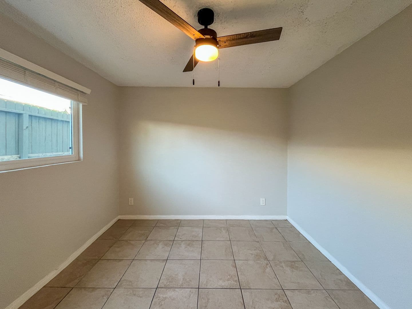 Torrance Apartment: 1549 W. 224th Street
