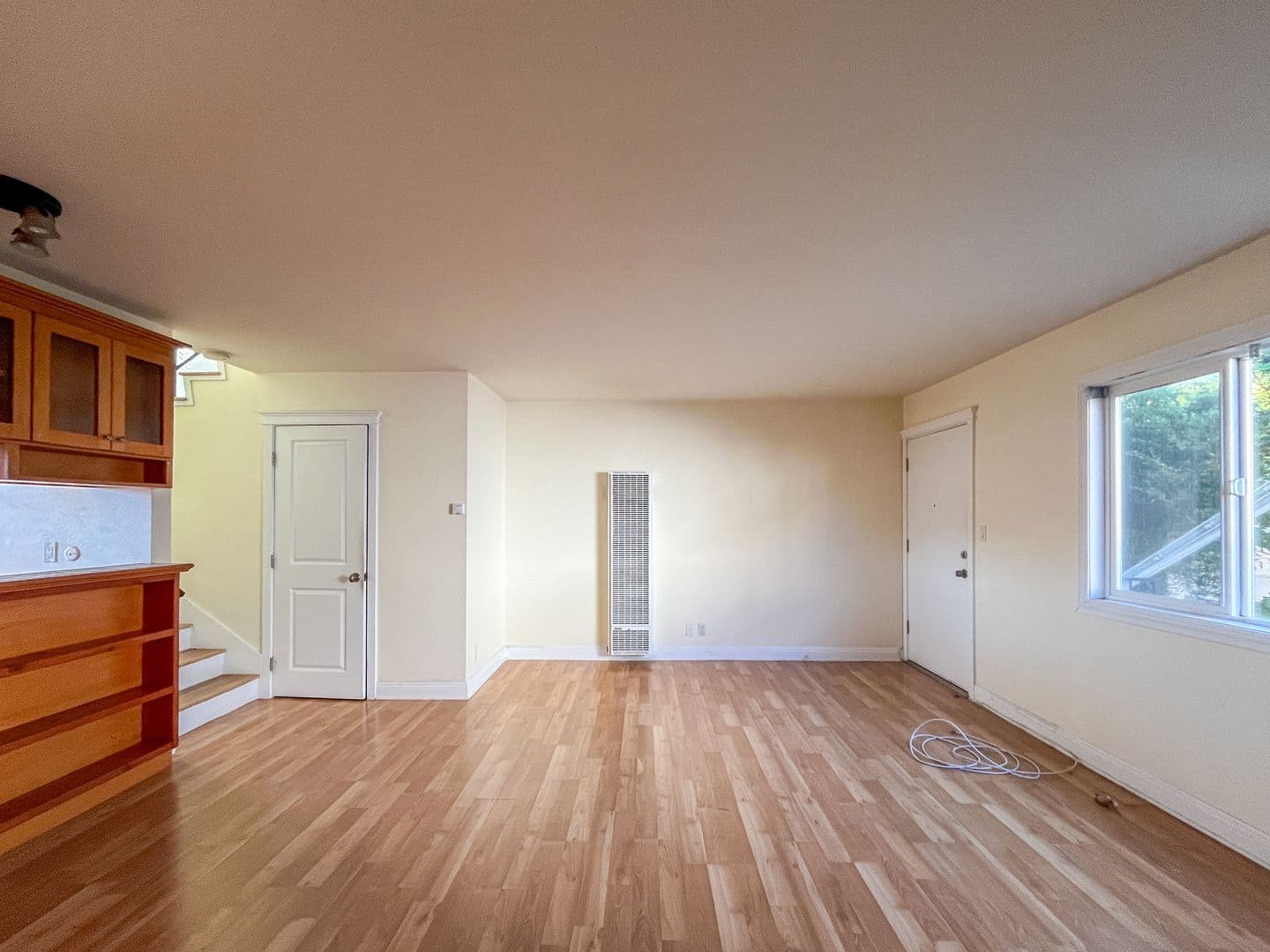 El Segundo Apartment: 311 W Palm Ave