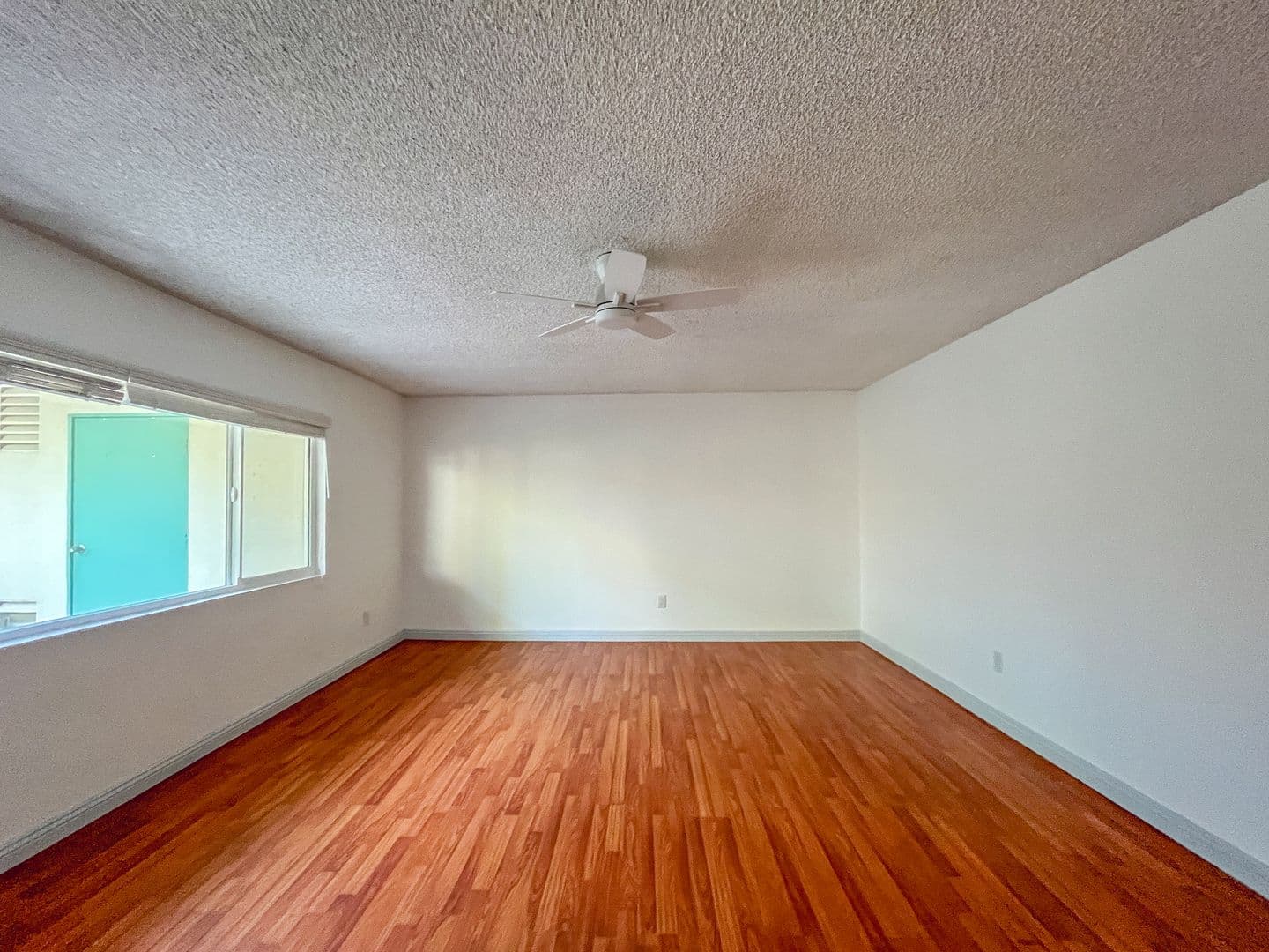 Wilmington Apartment: 1059 N. Wilmington Blvd.