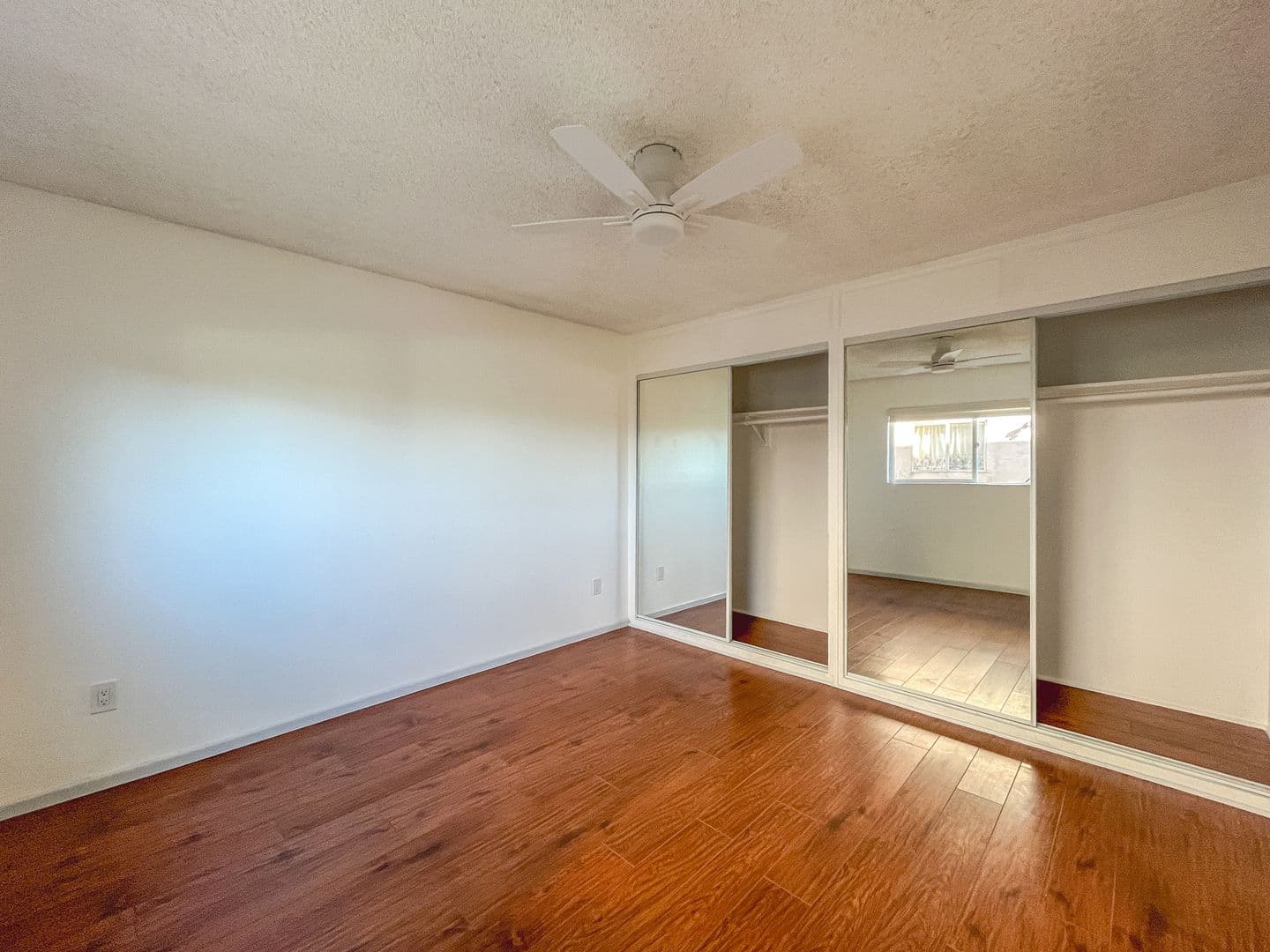 Wilmington Apartment: 1059 N. Wilmington Blvd.