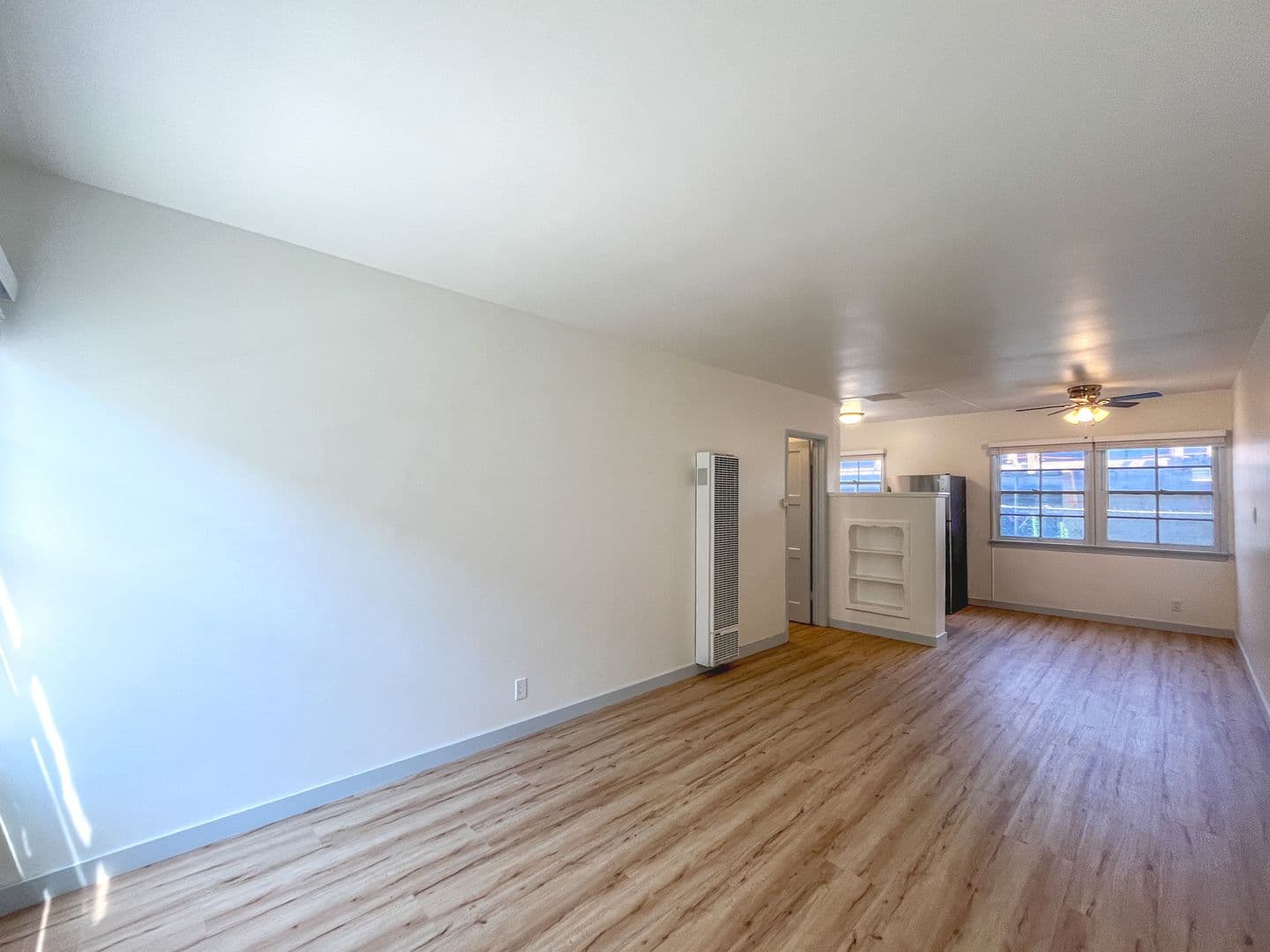 Los Angeles Apartment: 5919-5925 Crenshaw Blvd.
