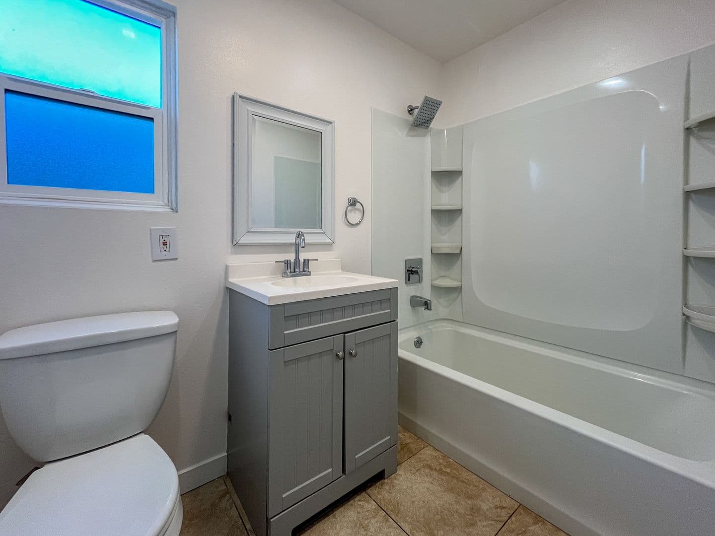 Torrance Apartment: 1549 W. 224th Street