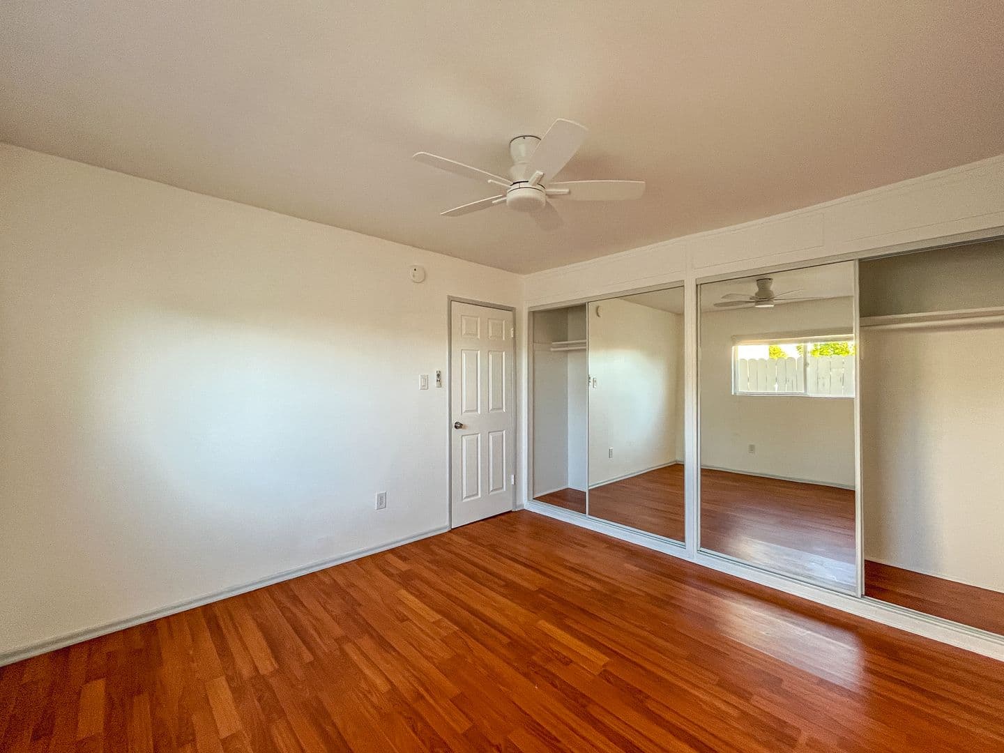 Wilmington Apartment: 1059 N. Wilmington Blvd.