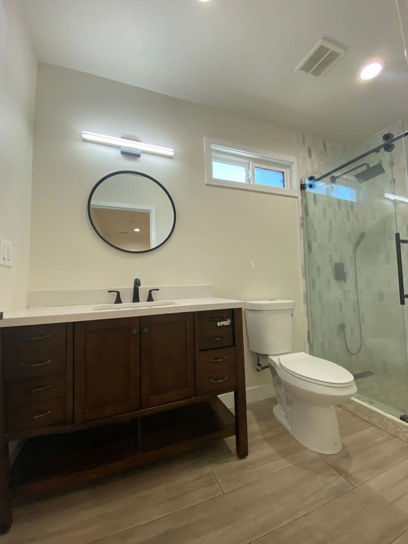 Los Angeles Apartment: 2927-2929 8th Ave.