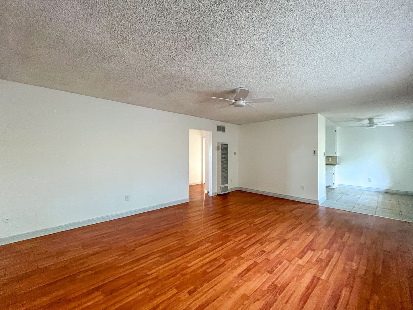 Wilmington Apartment: 1059 N. Wilmington Blvd.