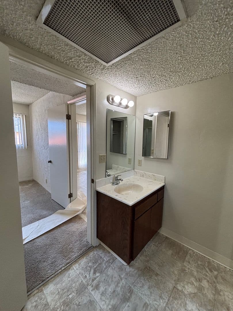 Torrance Apartment: 21910 S Western Ave