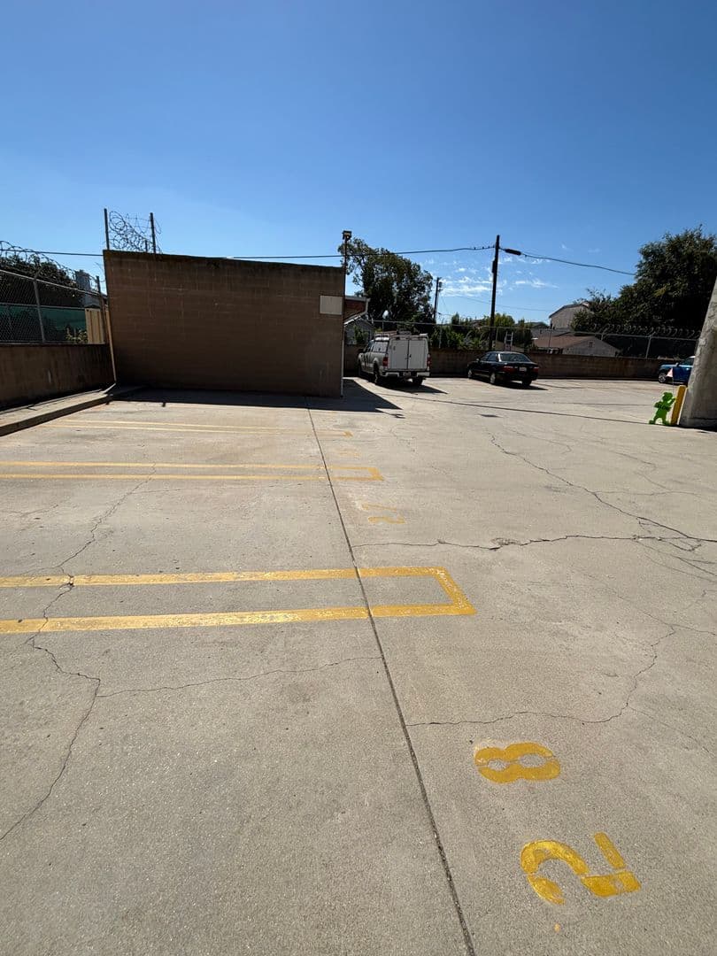 Torrance Apartment: 21910 S Western Ave