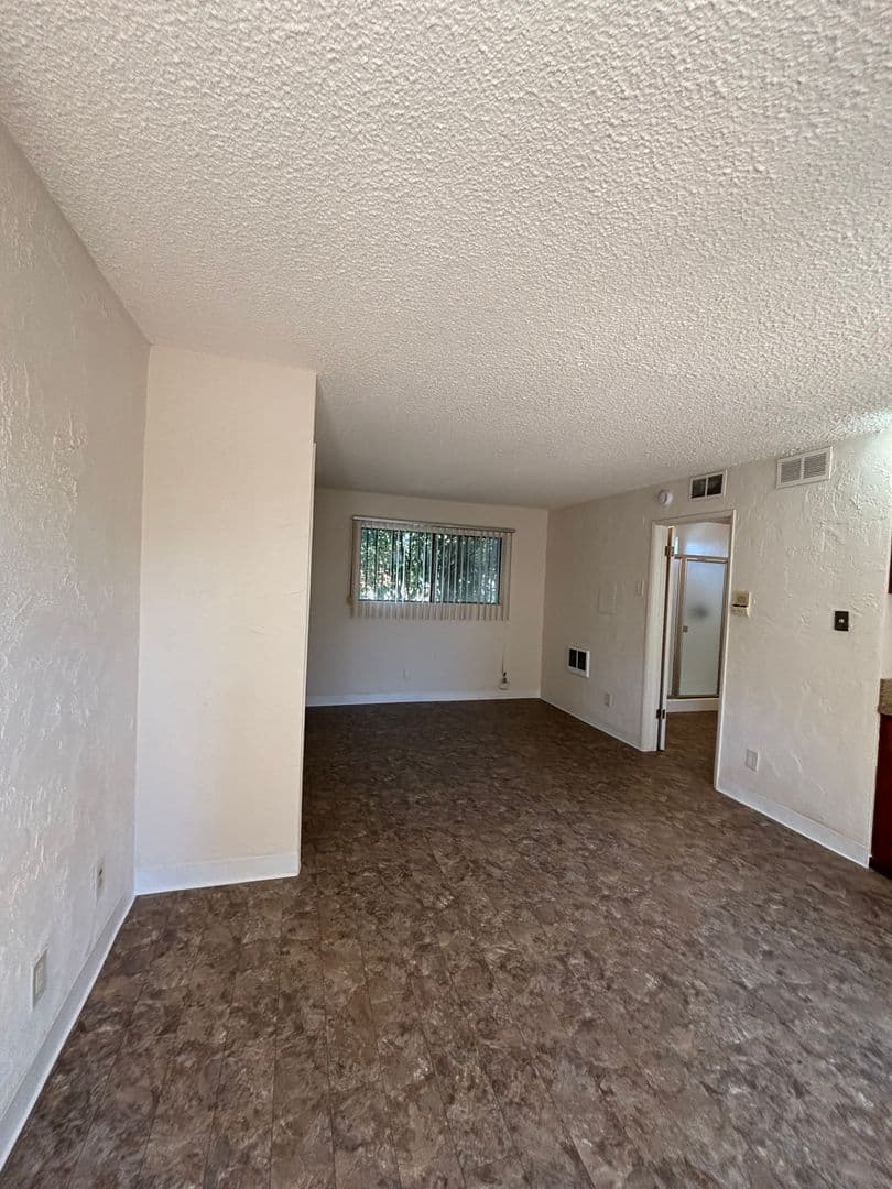Torrance Apartment: 21910 S Western Ave