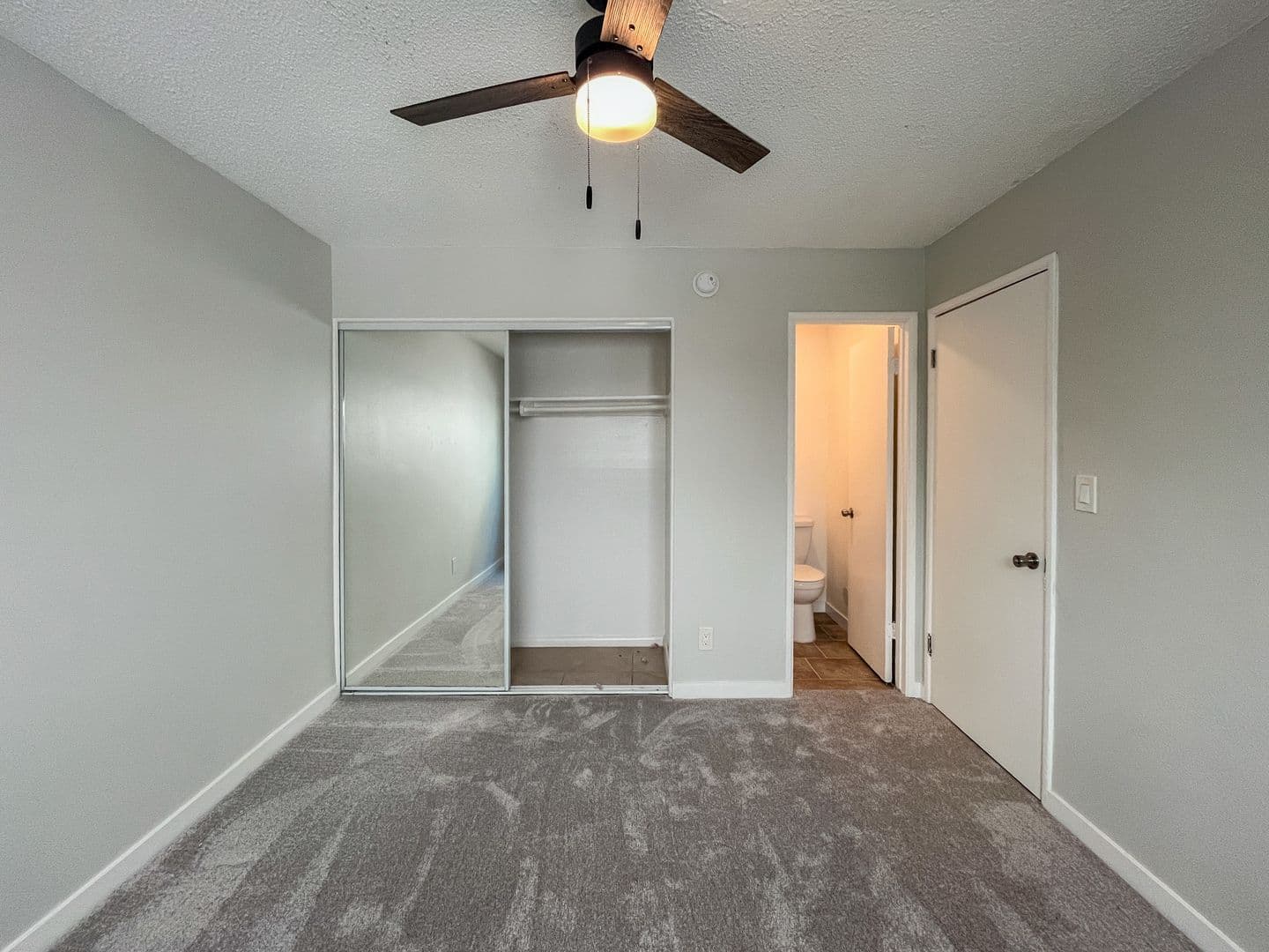 Torrance Apartment: 1549 W. 224th Street