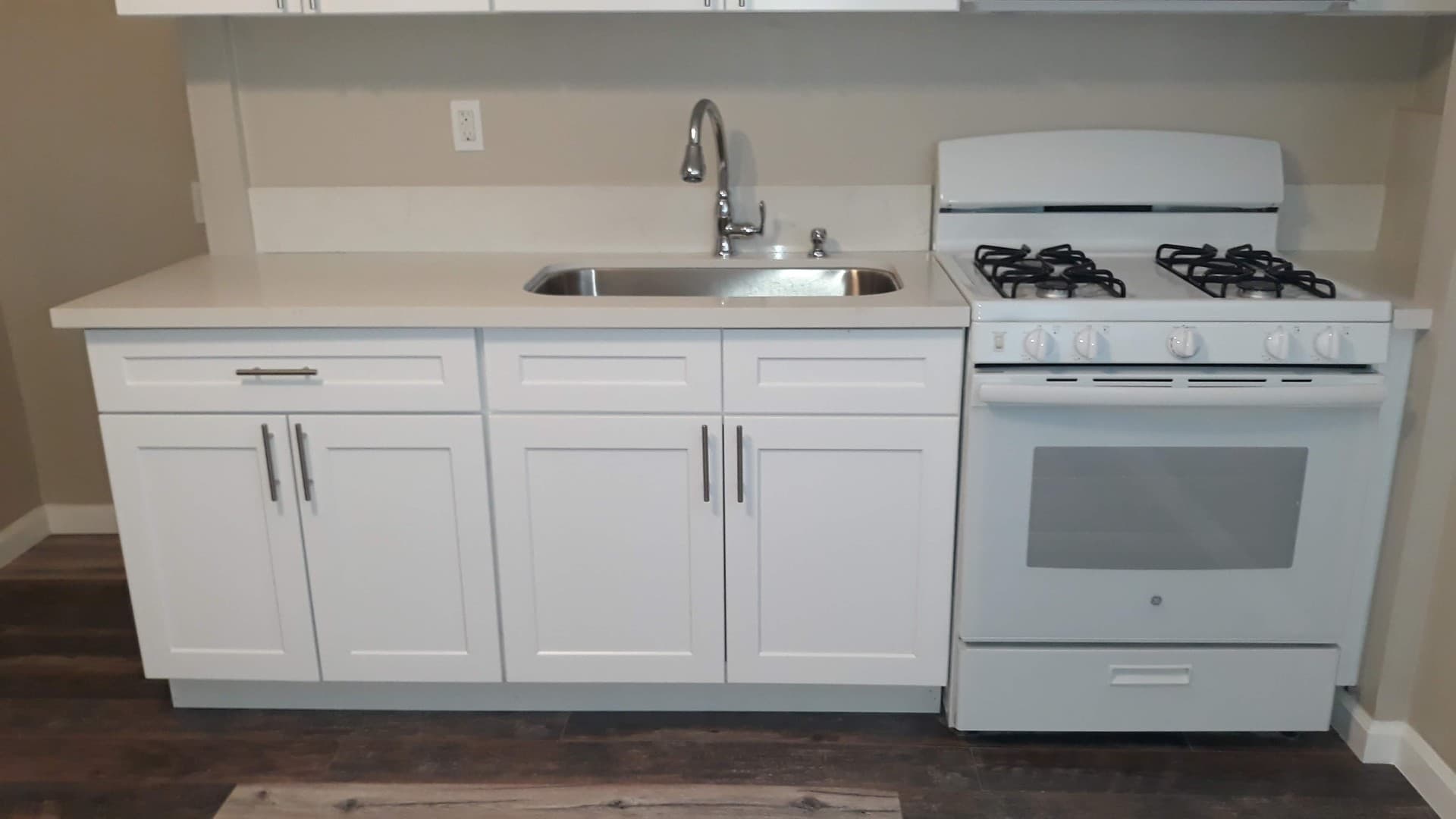 San Pedro Apartment: 322-330 9th Street