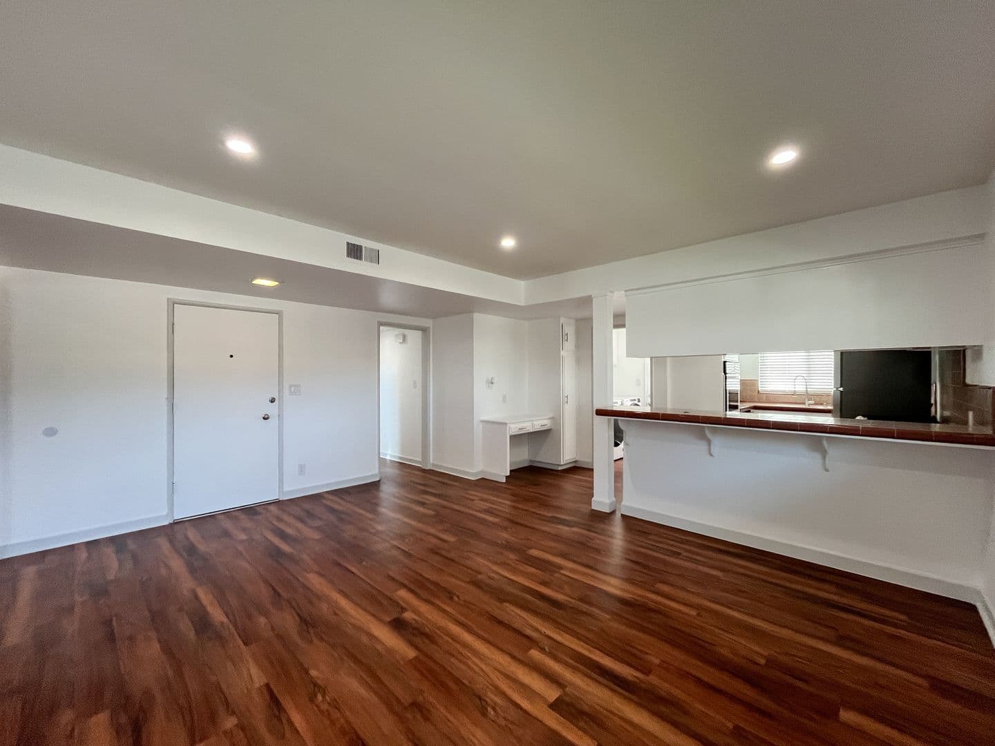 Inglewood Apartment: 3556 W. 113th Street