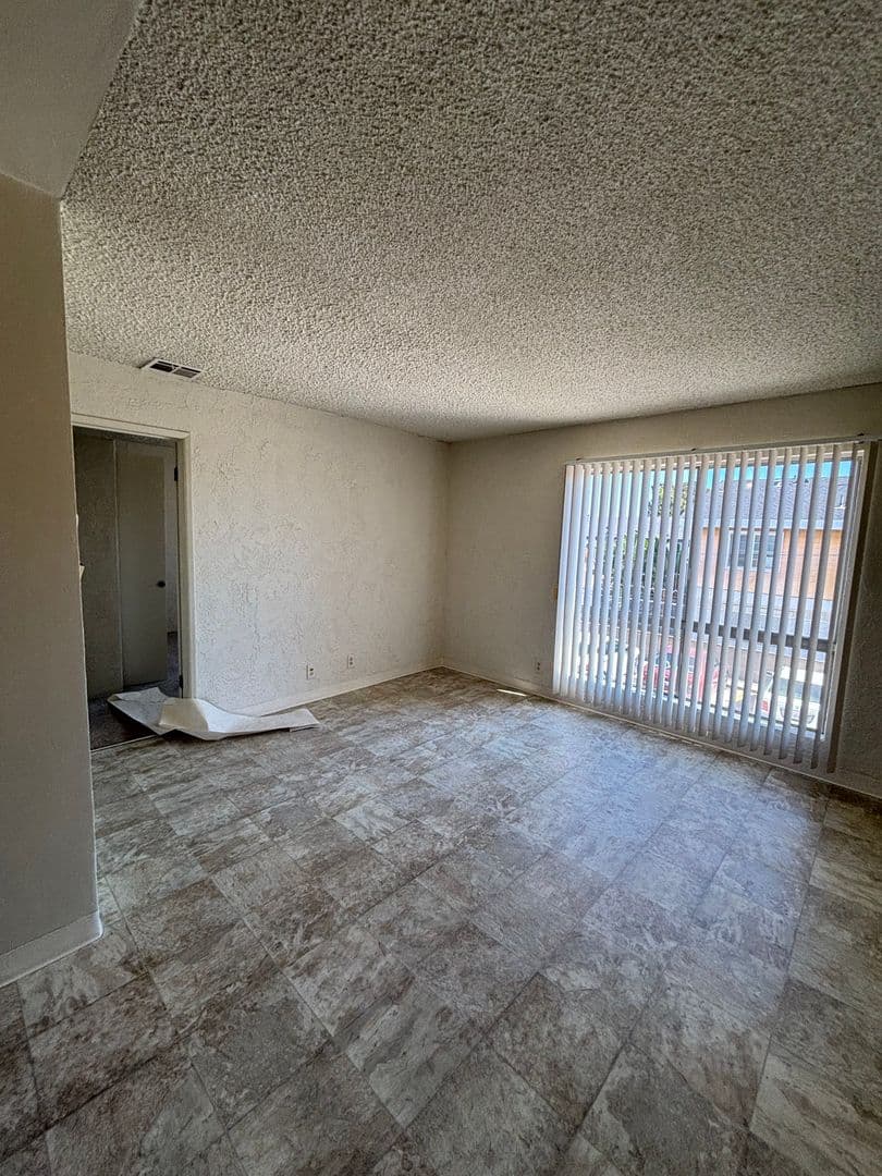 Torrance Apartment: 21910 S Western Ave
